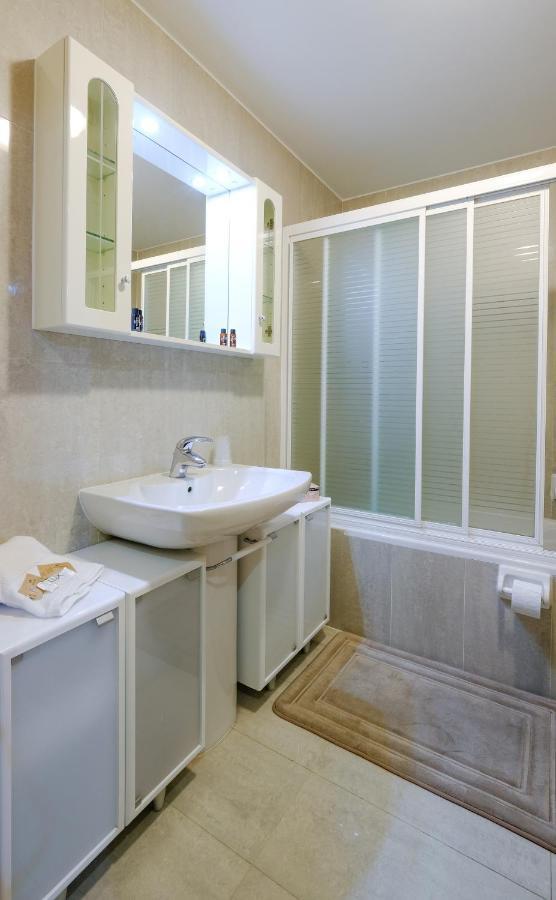 Ellierose Apartment Понта-Делгада Екстер'єр фото